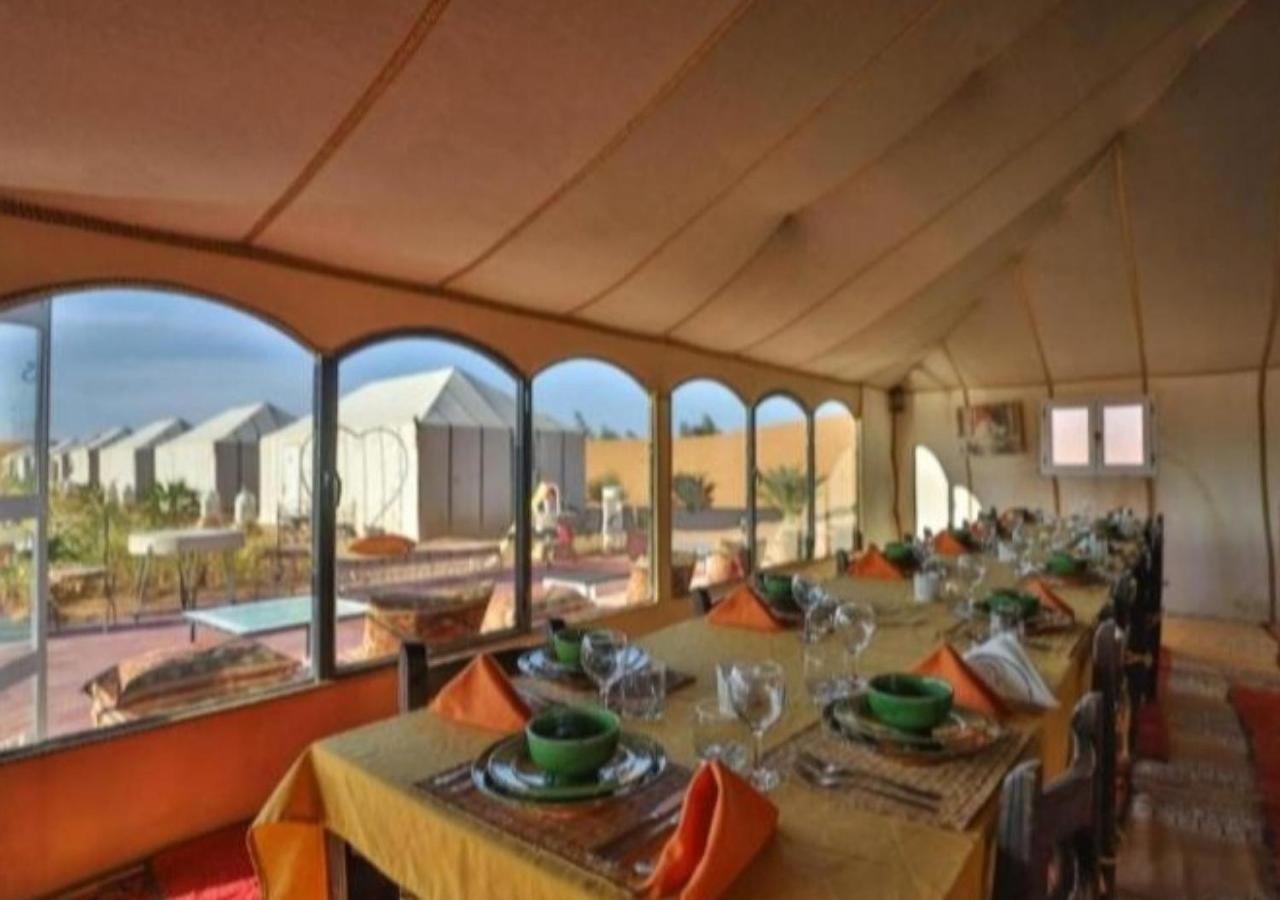 Fantastic Luxury Camp 호텔 메르주가 외부 사진