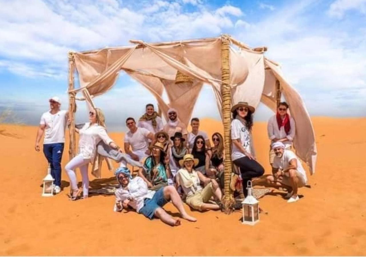 Fantastic Luxury Camp 호텔 메르주가 외부 사진